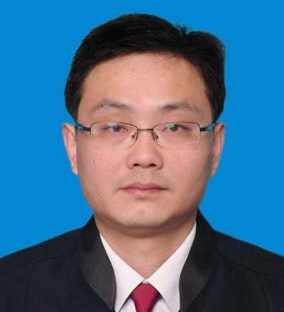 黎炜律师