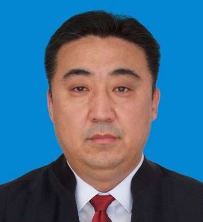张仁东律师