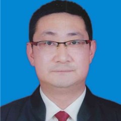 张卫华律师
