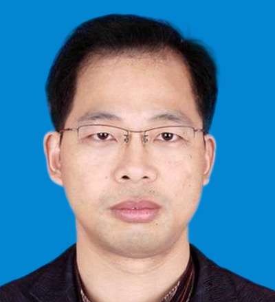 黄发坦律师