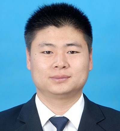 刘强律师