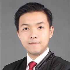 朱铭春律师