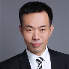 潘嵩律师