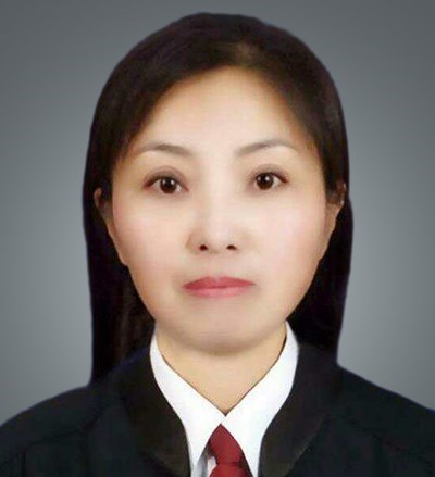 王爱英律师