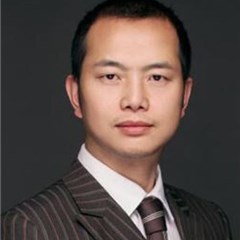 潘文平律师