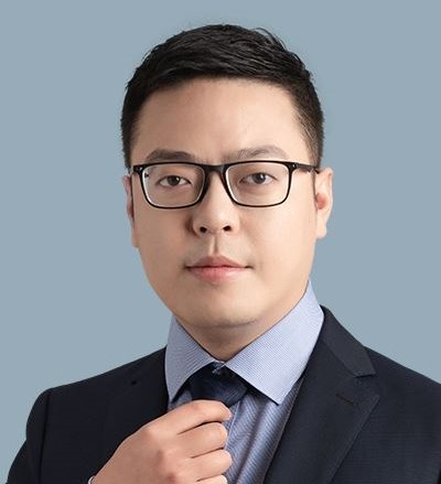 黄典