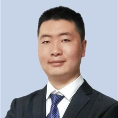 严明春律师