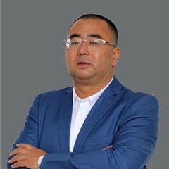 刘万利律师