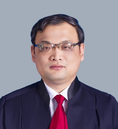 闫立波