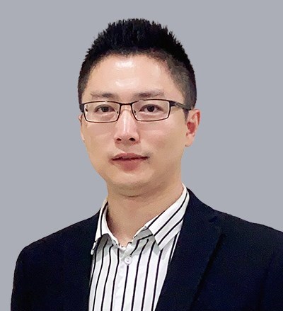 邹炳昂