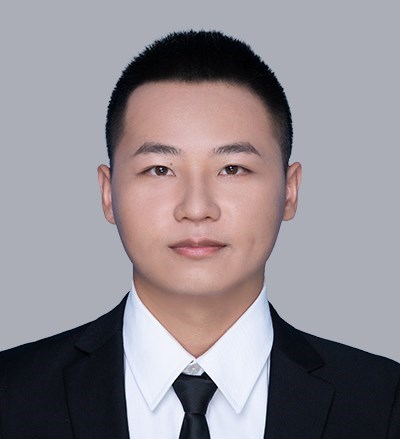 李嘉辉律师