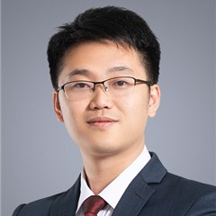 潘光辉律师