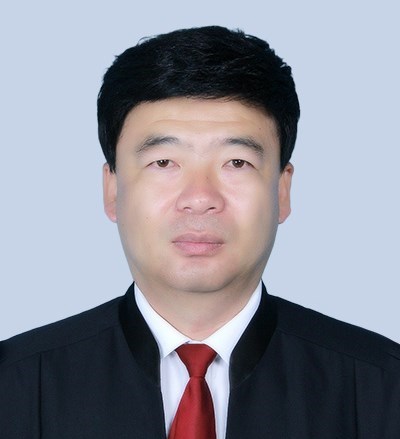 张玉峰律师
