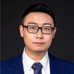汤晖晖律师