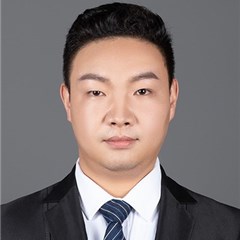 何鹏律师