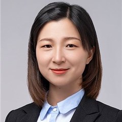 邹丽容律师