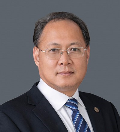 周劲松律师