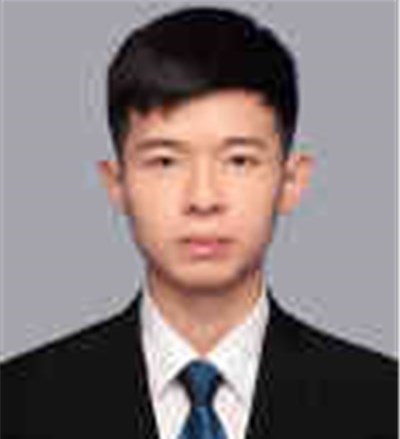 李强