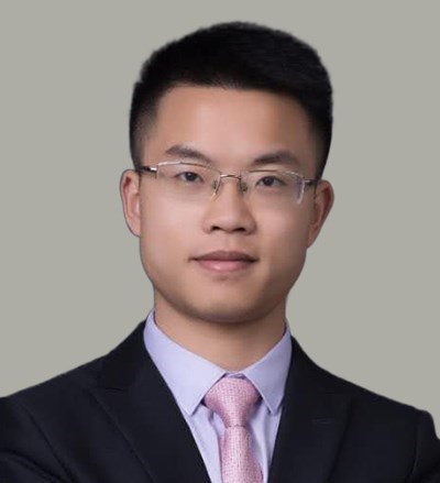 周春律师