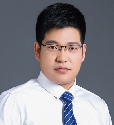 张彦春律师