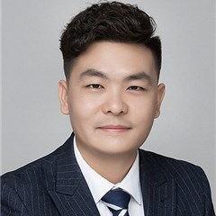 杨亮律师
