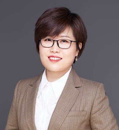 李英华律师