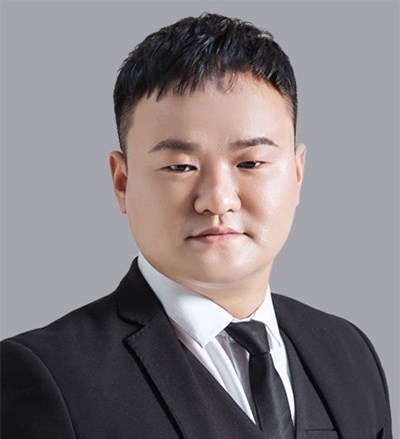 黄前振律师