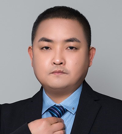 高亚东