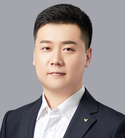 王亮律师