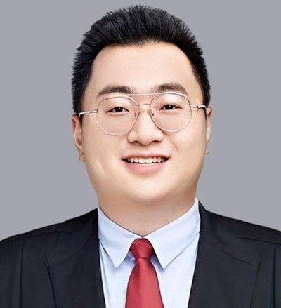 周泊廷律师