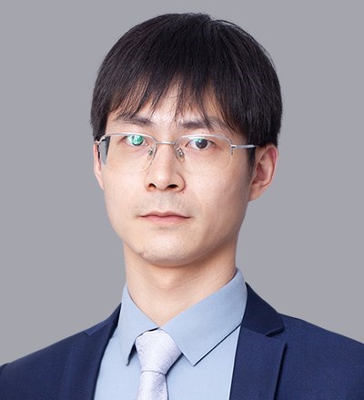 曾华华律师