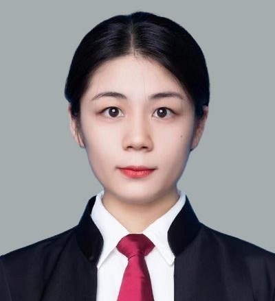 周莹