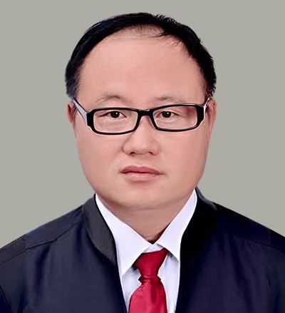 张革明律师
