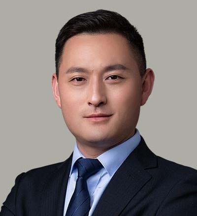 魏尹龙
