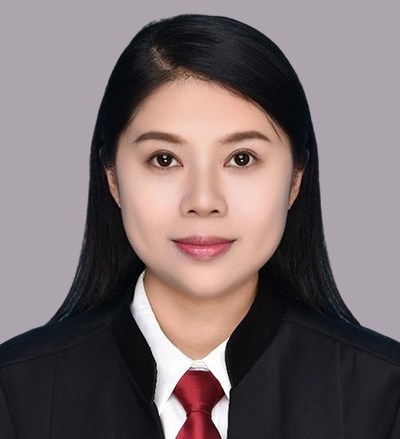 尹佩珊律师