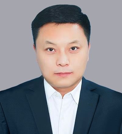 李春磊