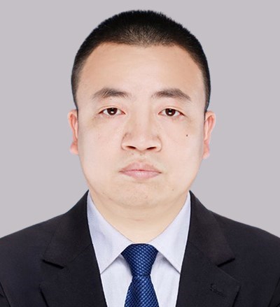 冯伟