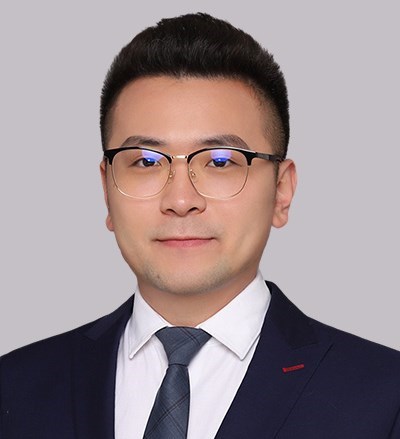 叶依灿