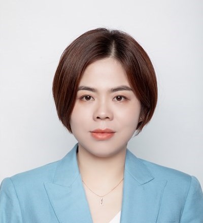 叶志英
