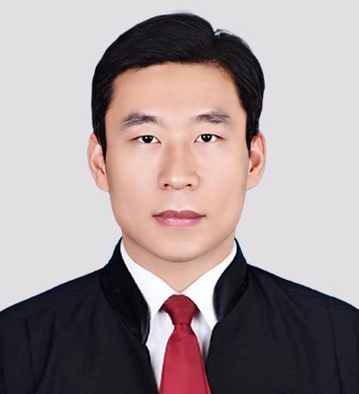 秦凤伟律师
