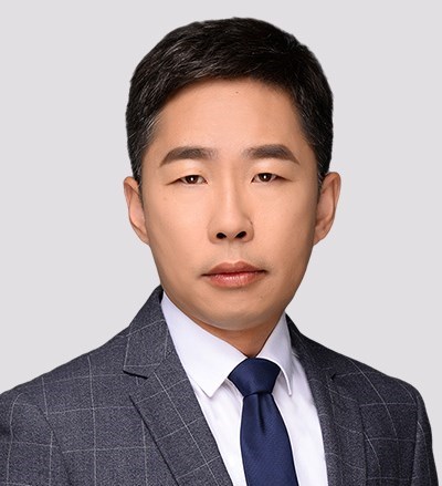 张德华
