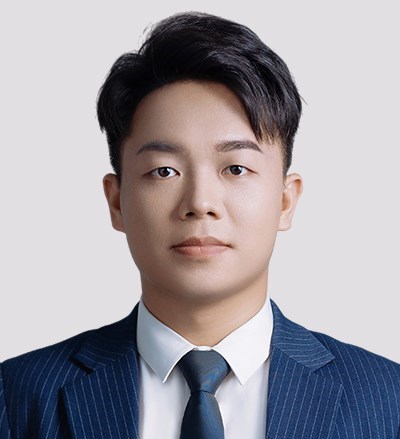 黄亮律师