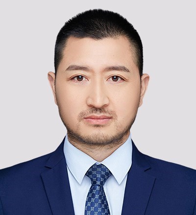李忠峰律师团队律师