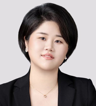张纳纳律师