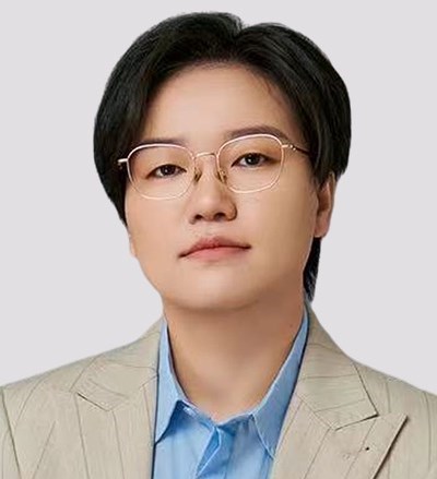 杨俏俏律师