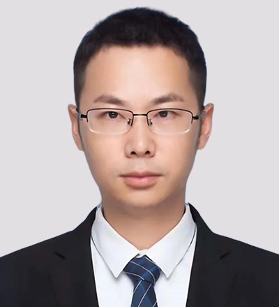 梁超律师