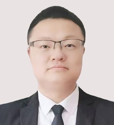 牟华云律师