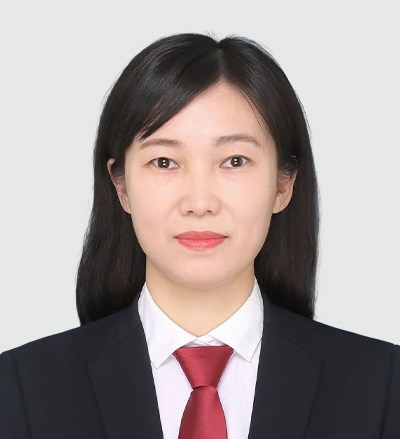 华靖月律师