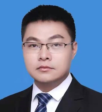 王耀辉律师